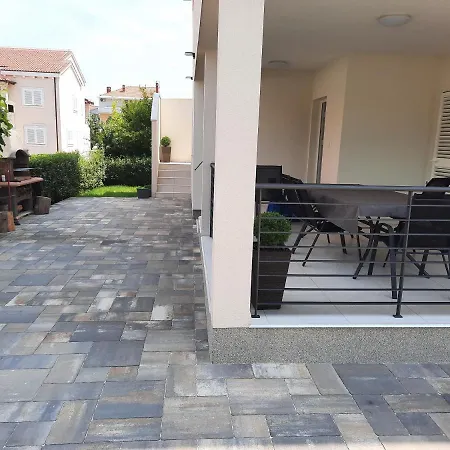 Apartment Bajlo